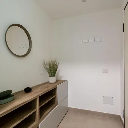 Apartamento Bright & Beautiful In Design District